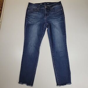Crown Ivy Jeans Womens Size 8 Medium Wash Skinny  Medium Rise Frayed Hem